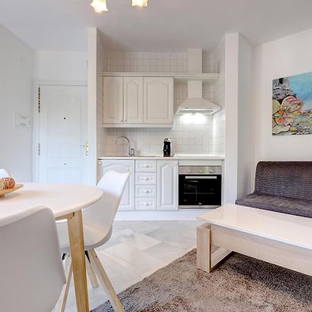 Apartment Mi Capricho Sitio de Calahonda Екстер'єр фото