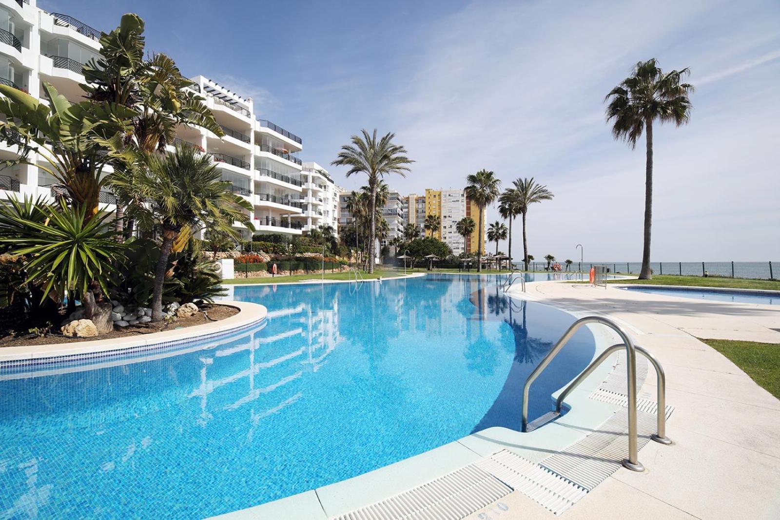 Apartment Mi Capricho Sitio de Calahonda Екстер'єр фото